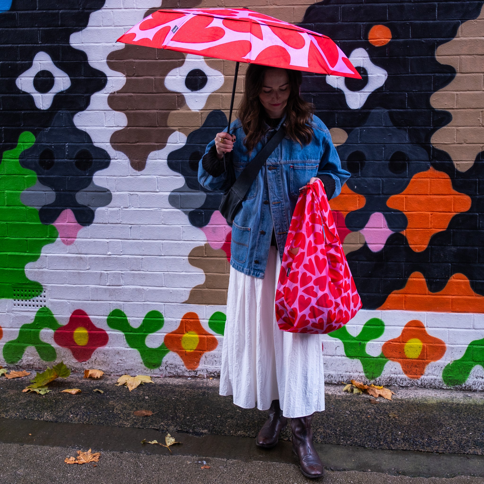 ove Bug umbrella and matching waterproof bag bundle by SOAKED, sustainable and stylish