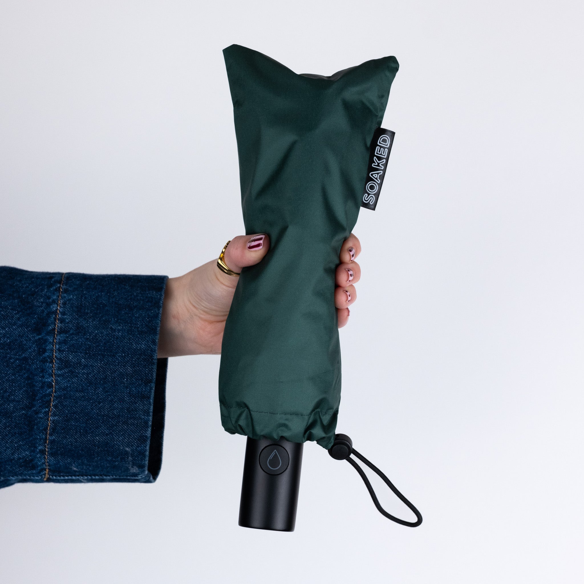 Detail of SOAKED umbrella canopy material made from recycled plastic bottles